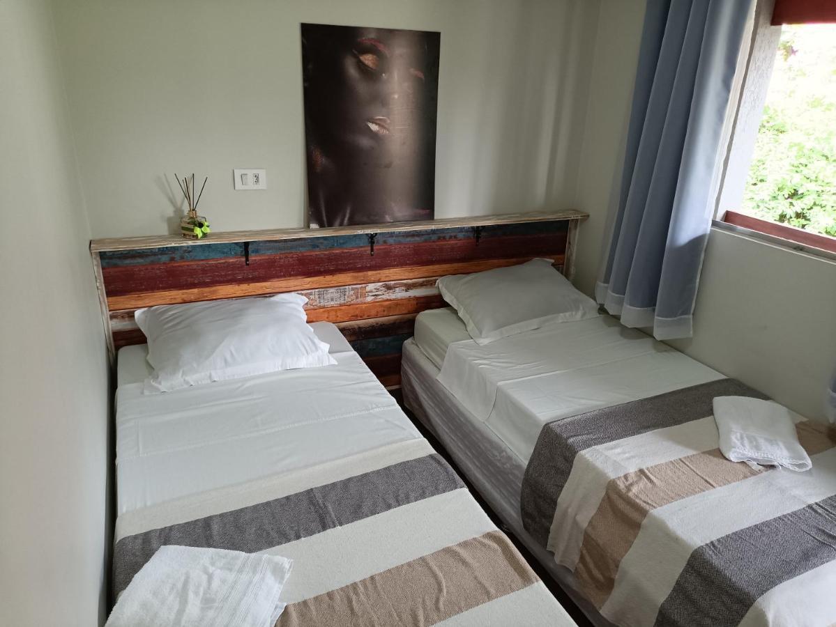 Alpha Hospedaria & Hostel لوندرينا المظهر الخارجي الصورة